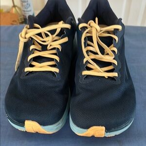 Women’s Altra Running Shoes